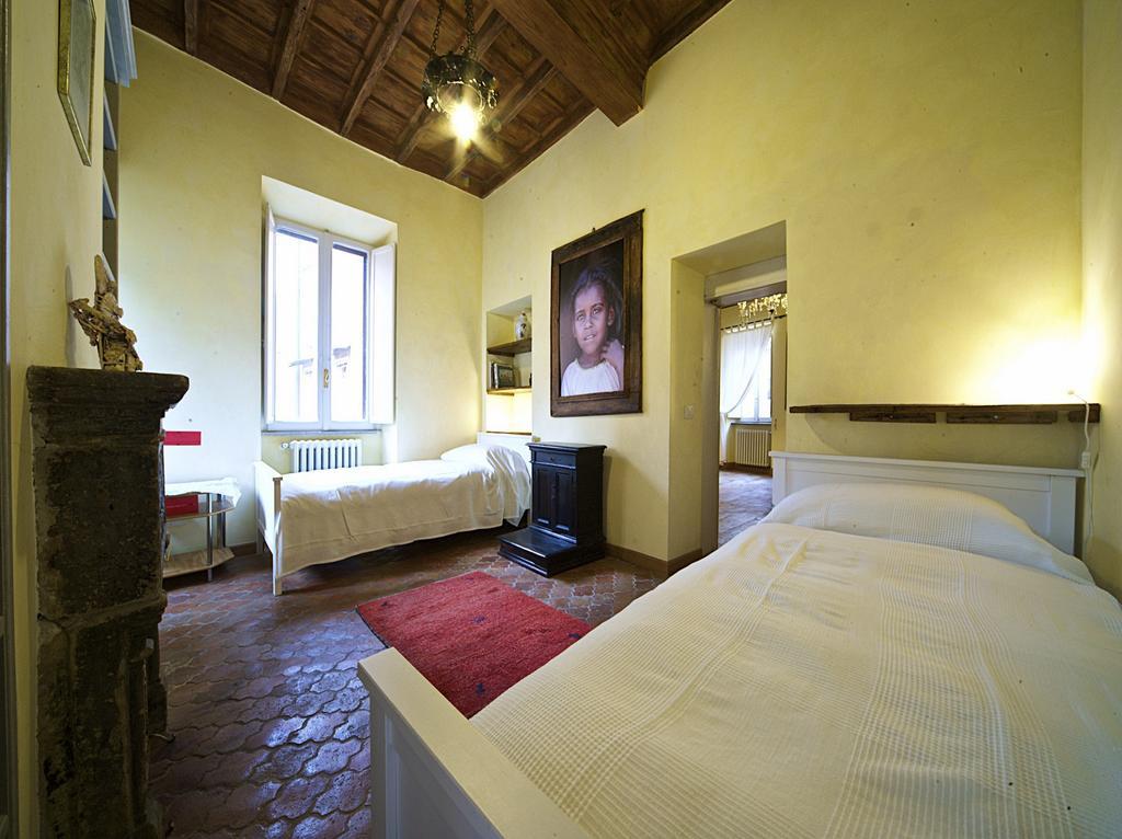 Charming Trastevere Apartment Рим Экстерьер фото