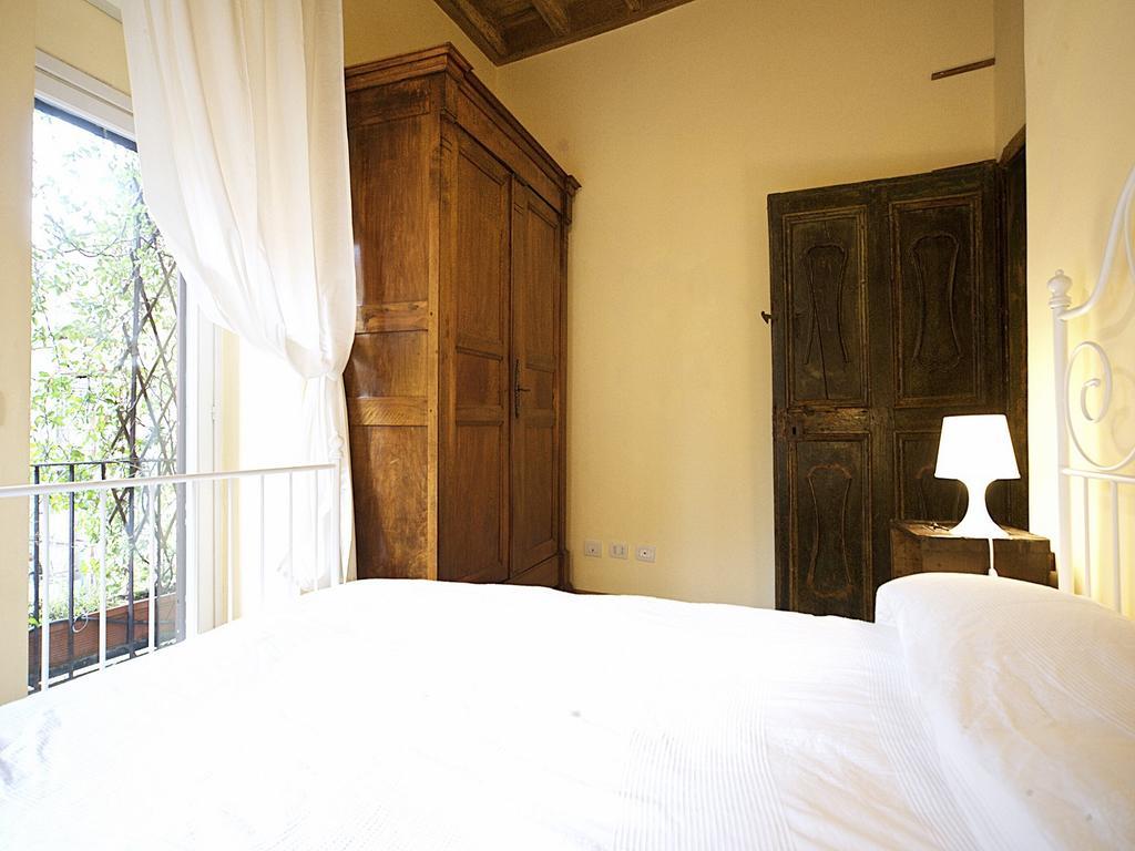Charming Trastevere Apartment Рим Экстерьер фото